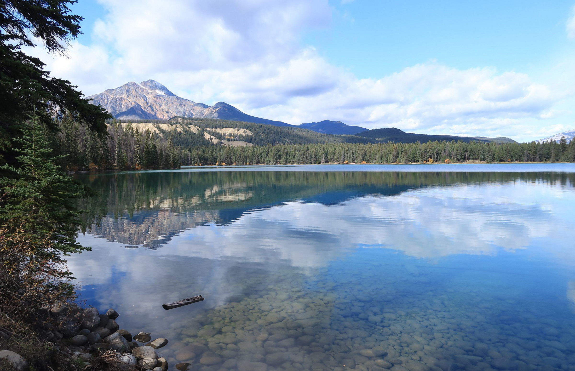 Εξερεύνηση της φύσης στο Ξενοδοχείο Jasper Park